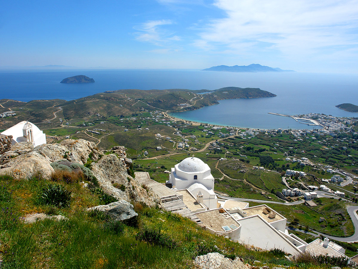 Le village de Livadi à Serifos